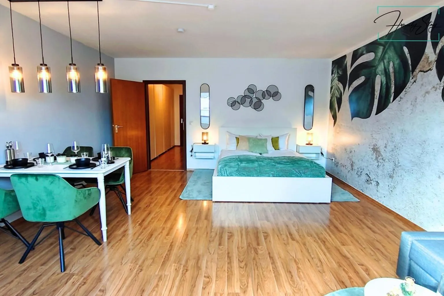 Homely Stay Serenity Greens - Stylisch Studio-Apartment With Kitchen - 10 Min To Central Station, Pet Friendly Monaco di Baviera Germania